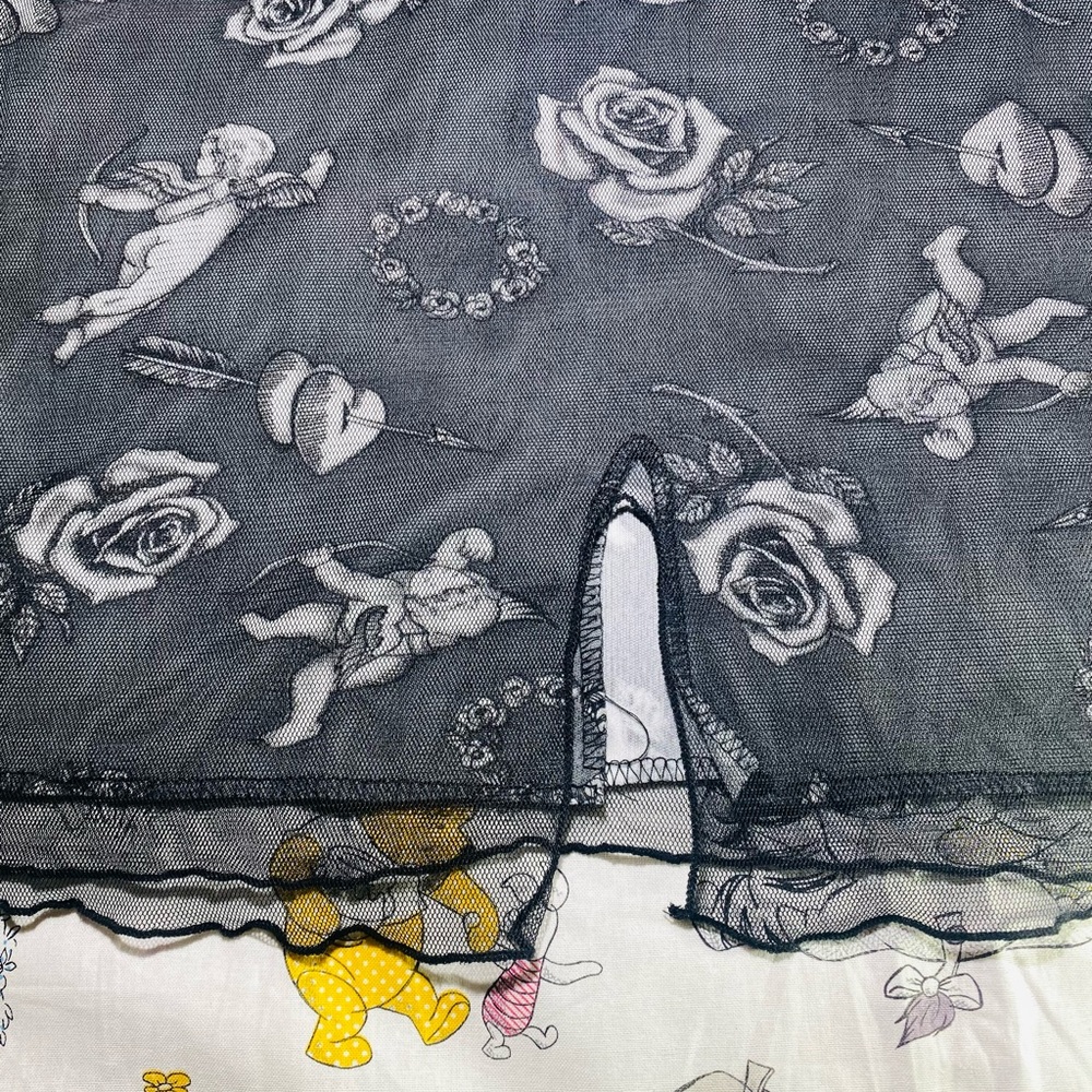 Ángel And Roses Mesh Tank Top - Picture 2 of 4